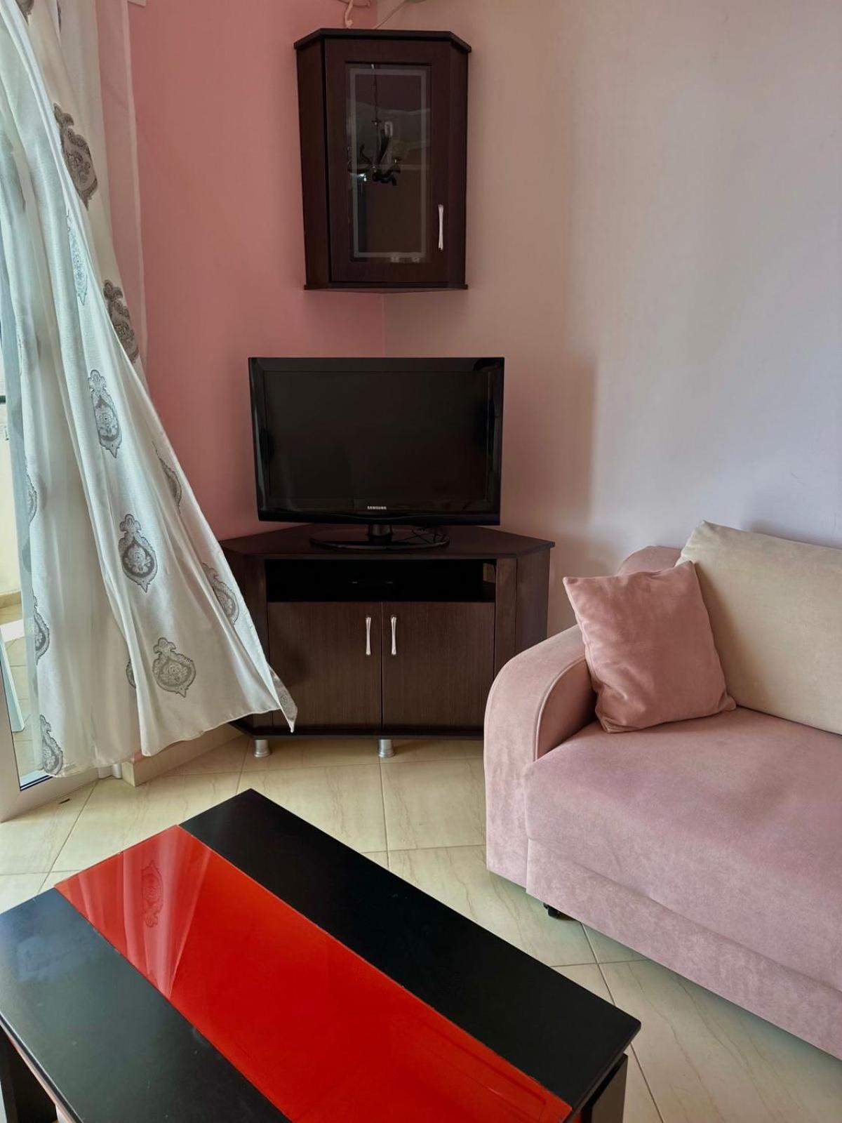 Esmeralda Apartaments ساراندا المظهر الخارجي الصورة